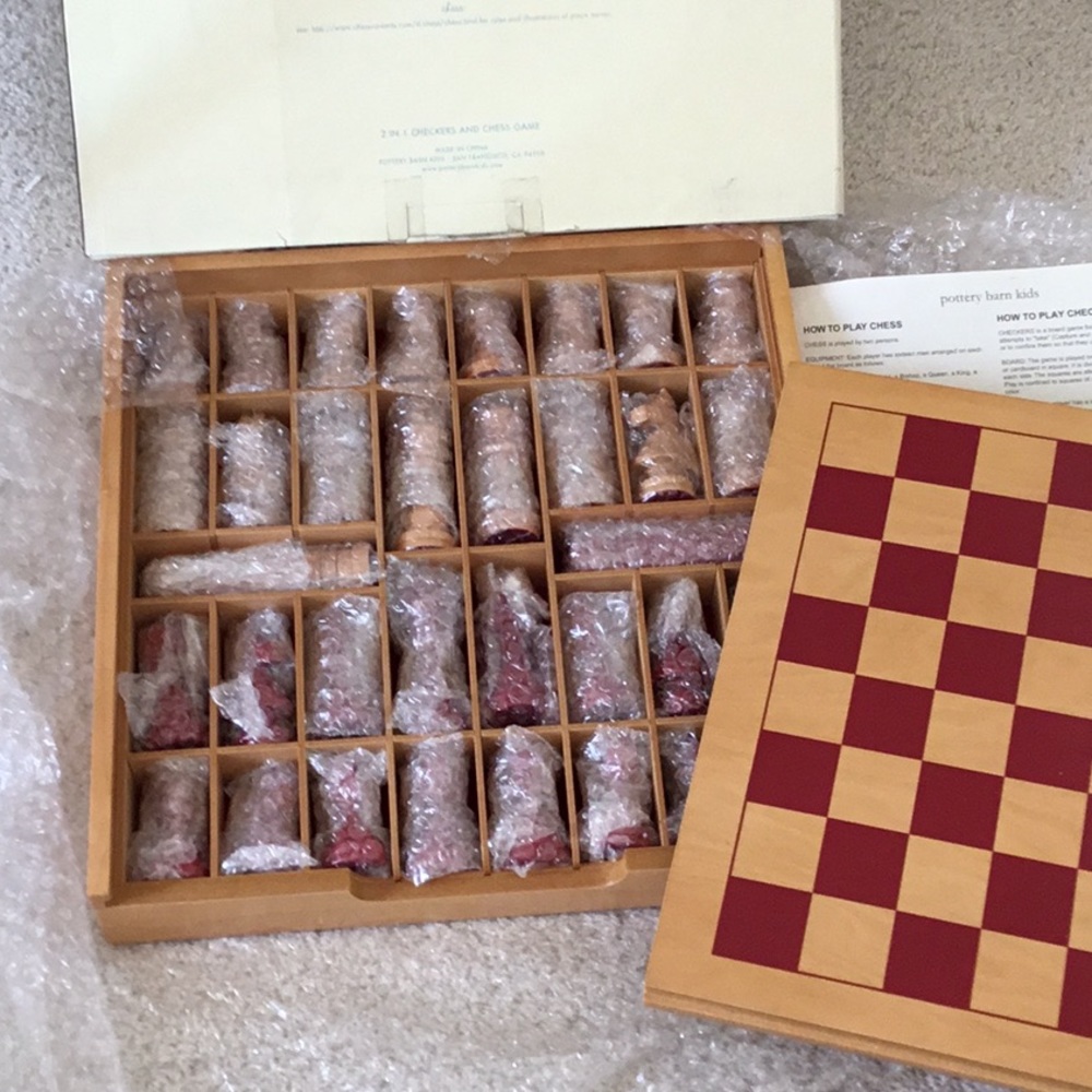 Vintage Pottery Barn Kids  2 in 1 Checkers and Chess Game NIB  Gift